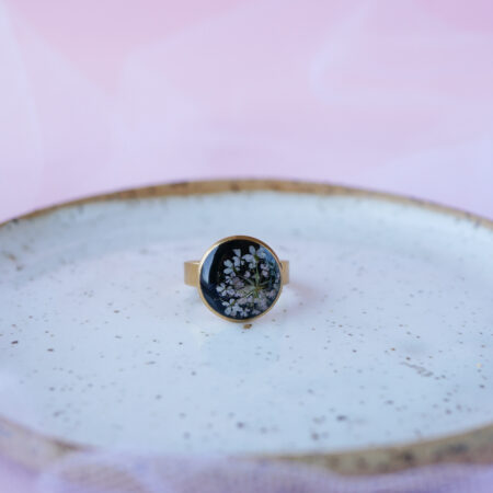 Czarny pierścionek & dzika marchew złoto