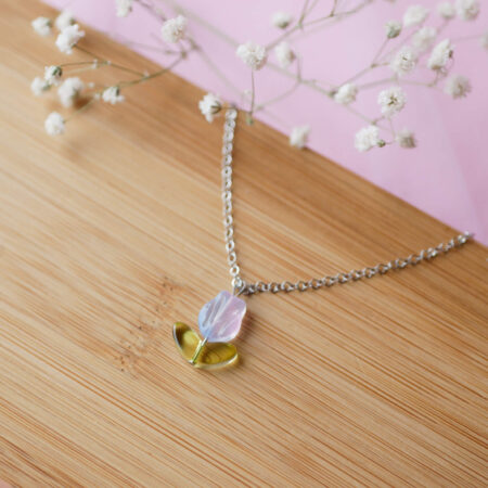 Naszyjnik & pastelowy tulipan