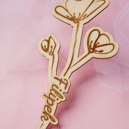 Kwiatek magnolia z imieniem