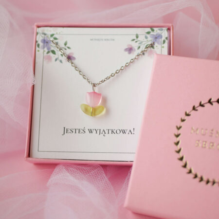 Naszyjnik & różowy tulipan